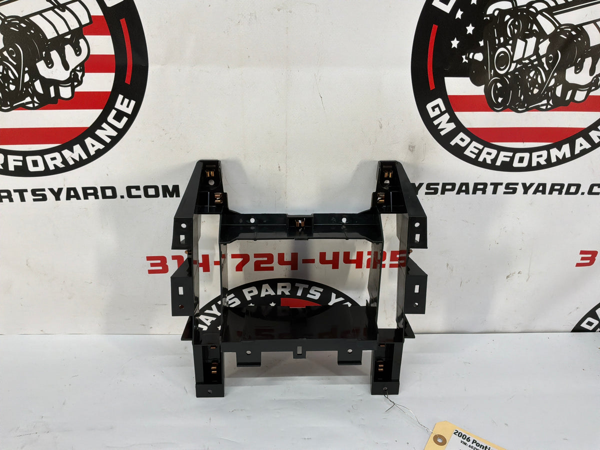 2006 Pontiac GTO Radio Mount Center Housing OEM