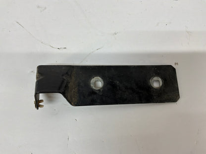2006 Pontiac GTO LH Driver Fender Side Skirt Rocker Molding Support Bracket OEM