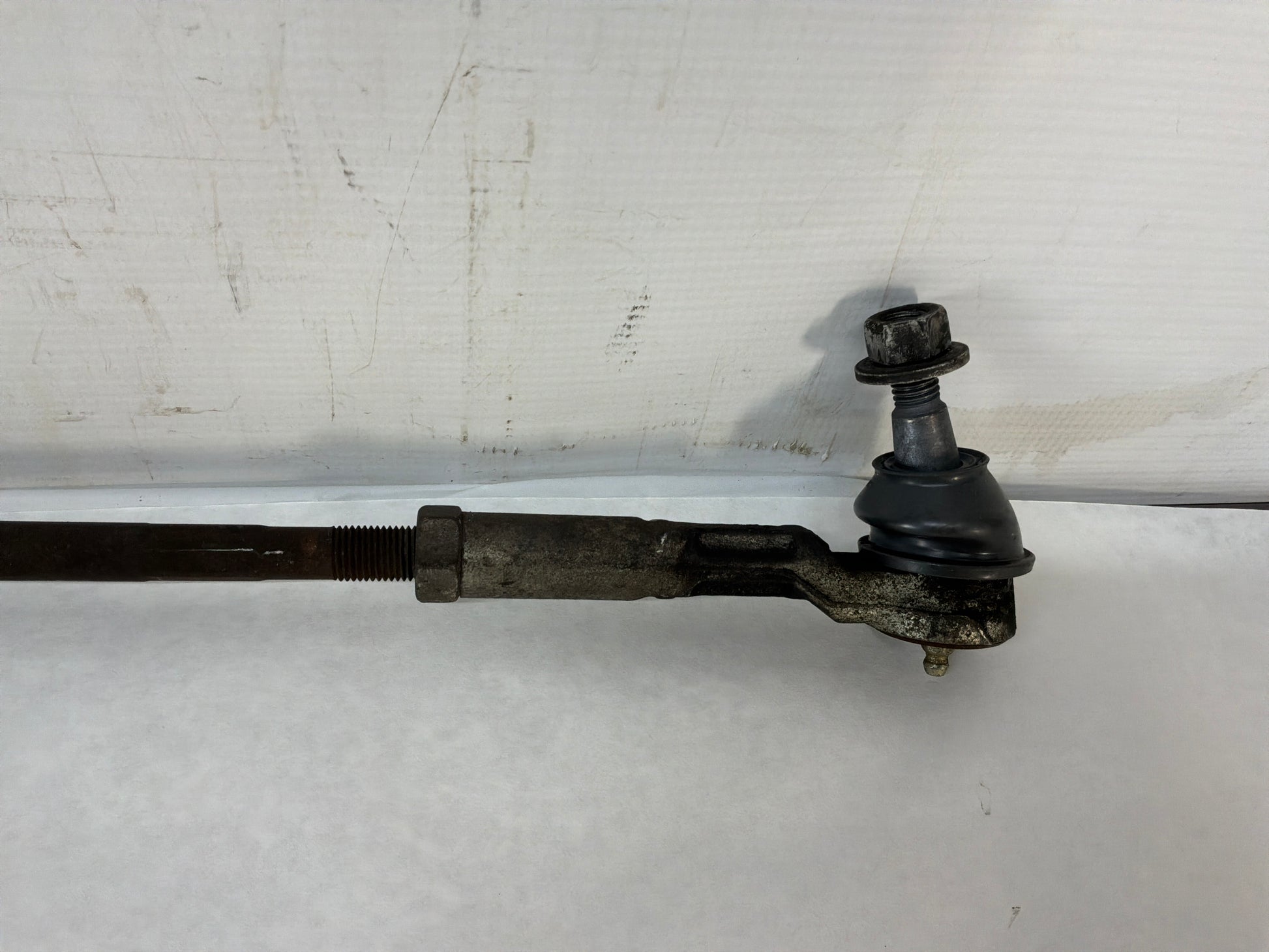 Lh tie rod - Day's Parts Yard