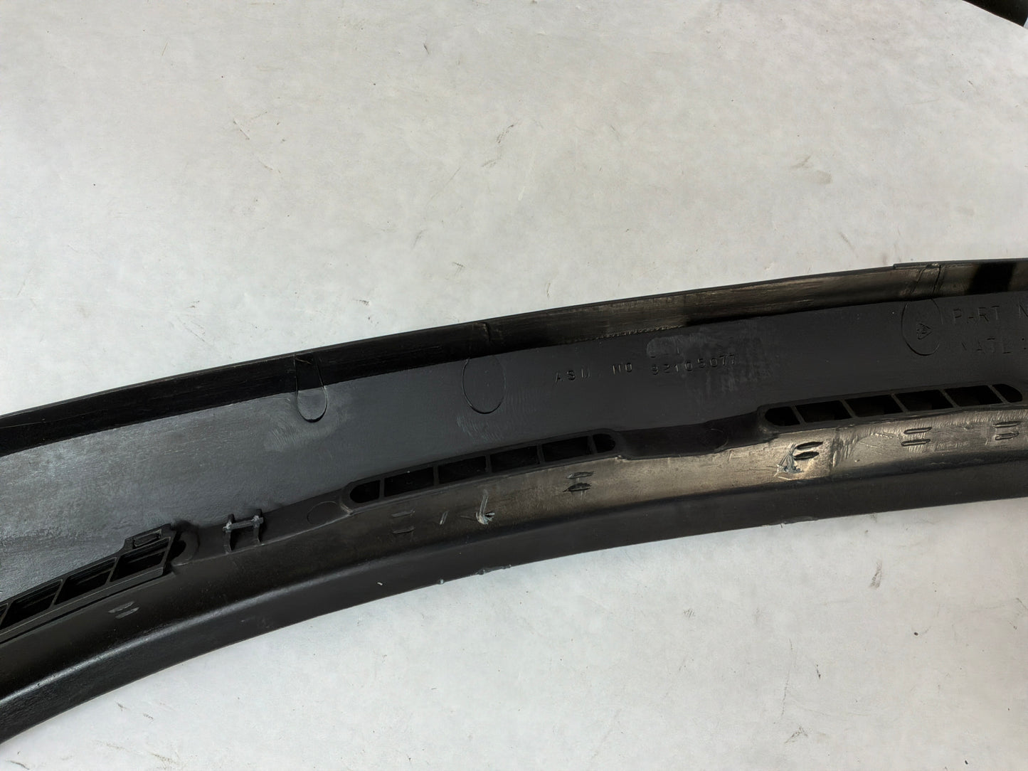 2005 Pontiac GTO Windshield Dash Cowl Defrost Panels Vent Trim Grills OEM