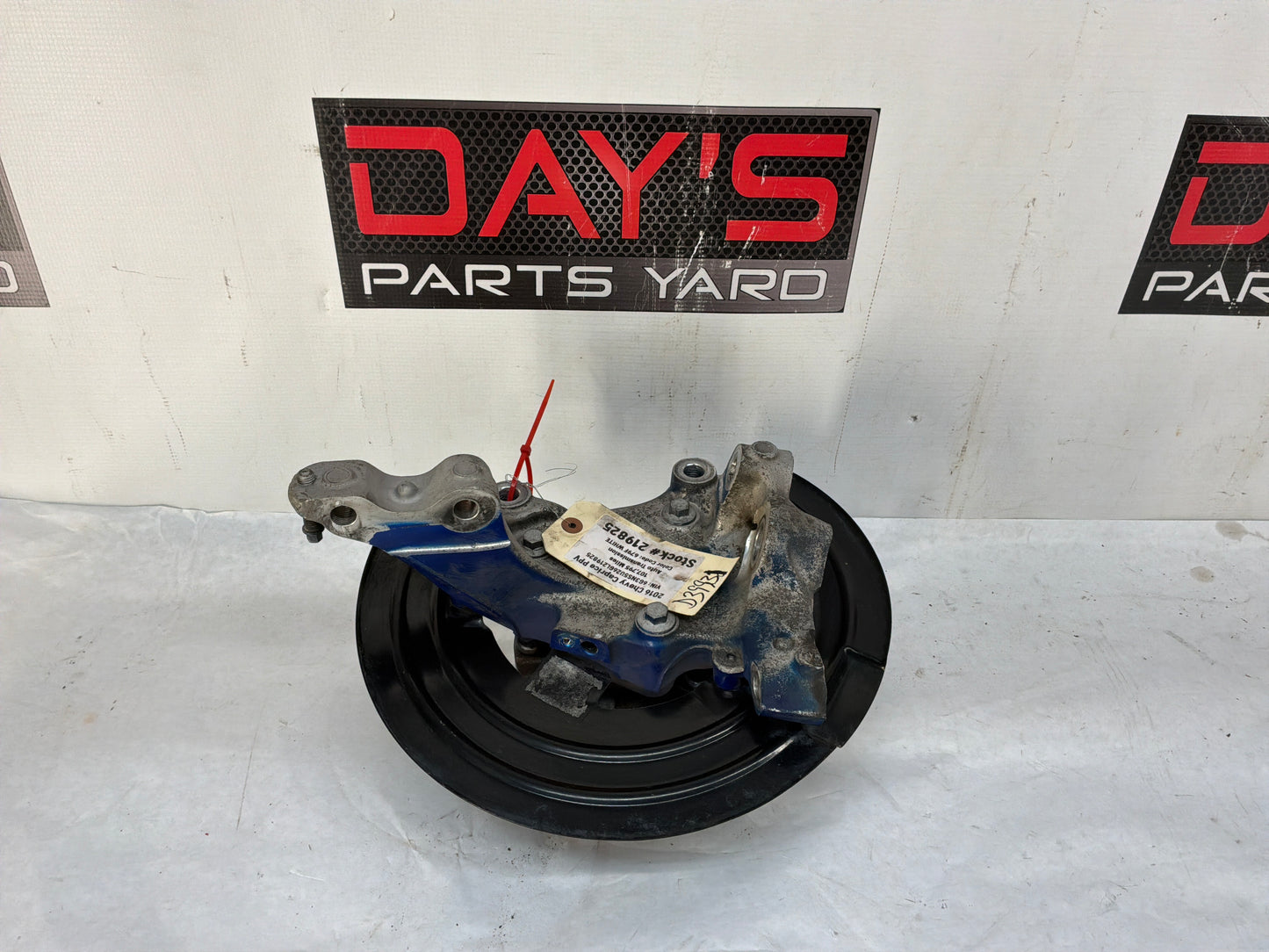 2016 Chevy Caprice PPV RH Passenger Front Suspension Hub Knuckle Spindle Wheel Bearing Assembly OEM