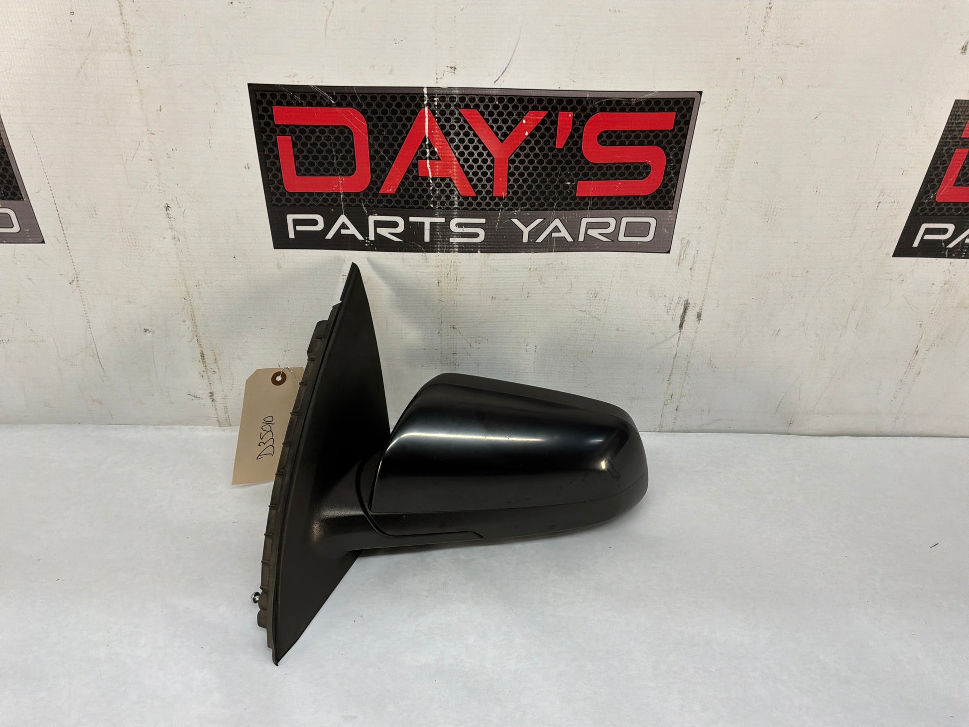 Lh mirror - Day's Parts Yard