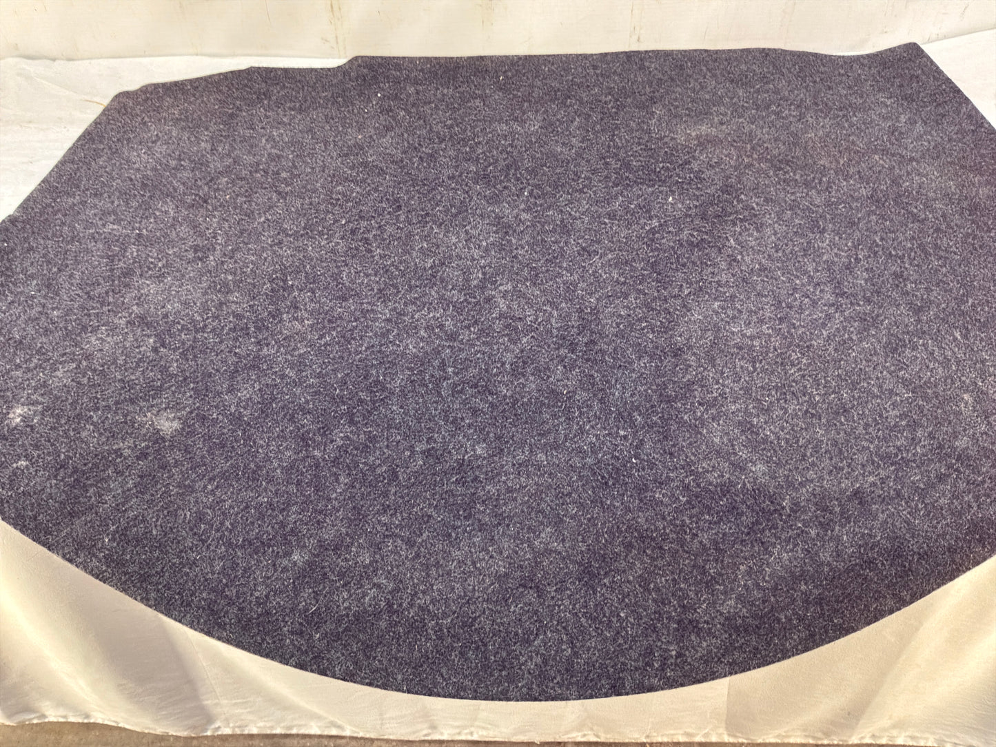 Trunk carpet - Day's Parts Yard