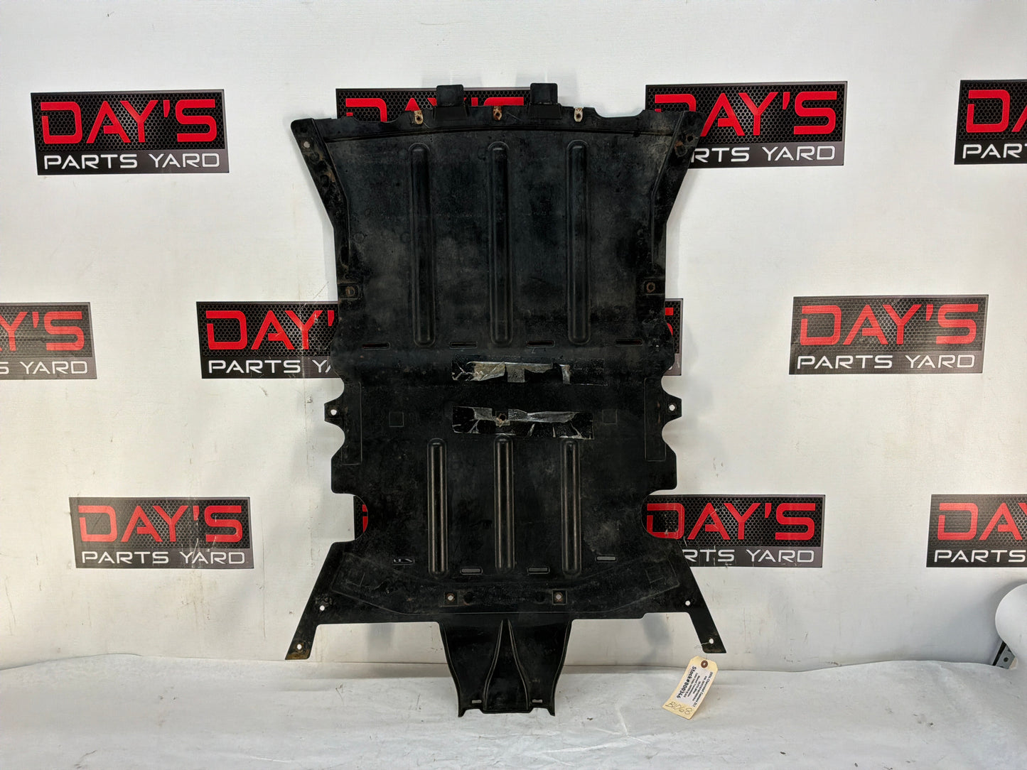 2014 Chevy Camaro ZL1 Front Bumper Lower Under Body Extension Air Dam Deflector Panel OEM