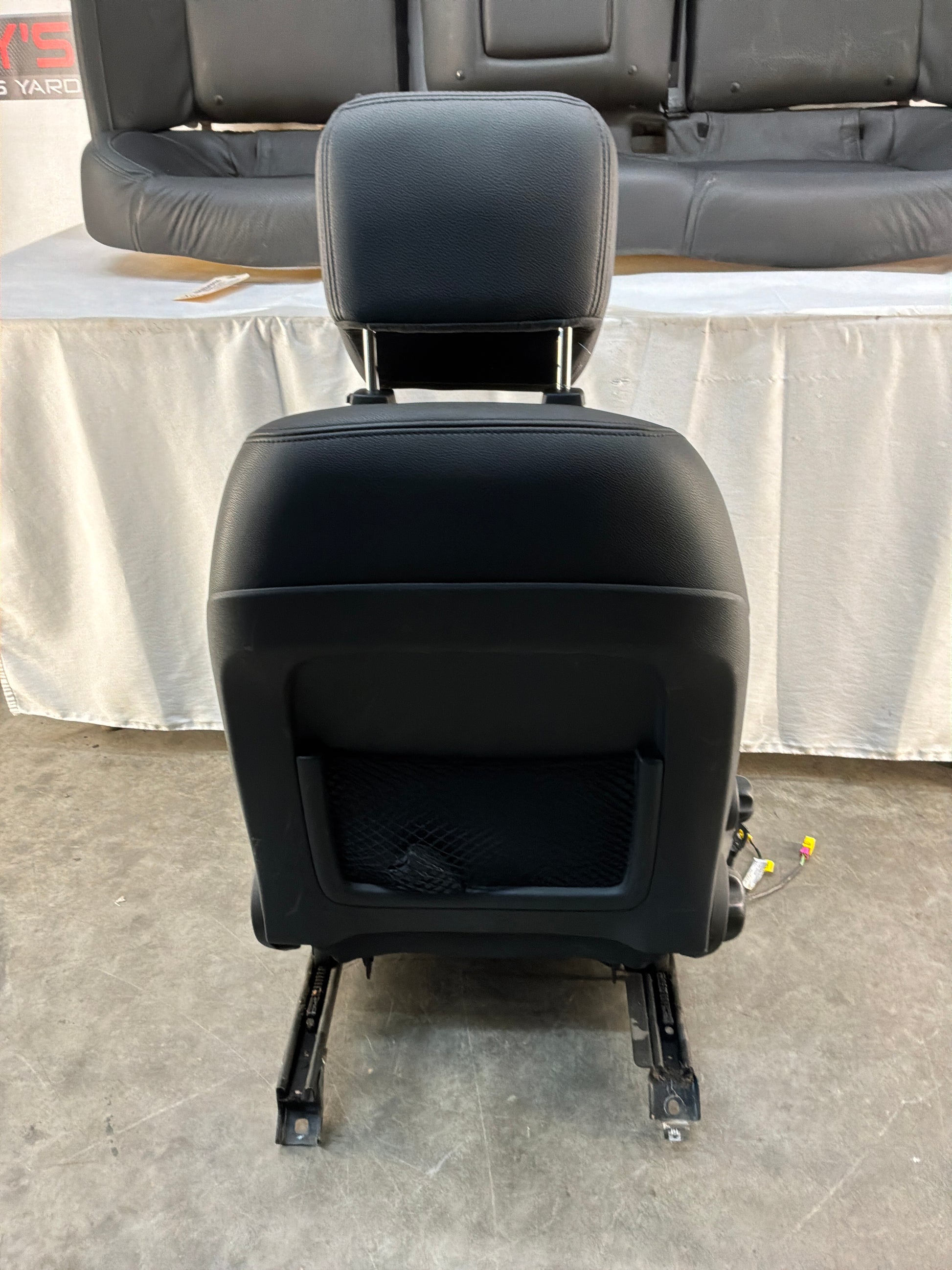 Seats - Day's Parts Yard