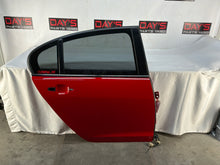 Rh rear door - Day's Parts Yard
