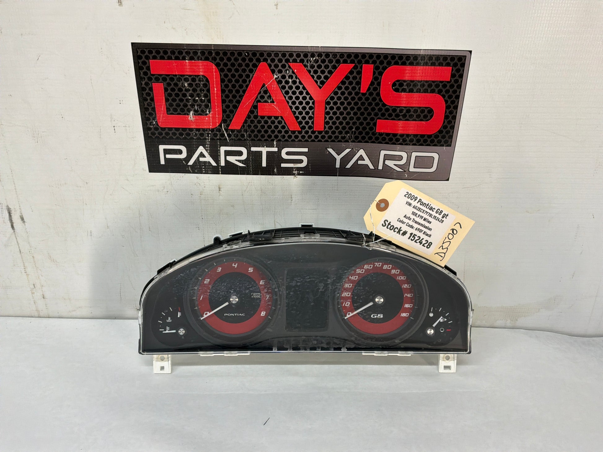 Speedometer - Day's Parts Yard