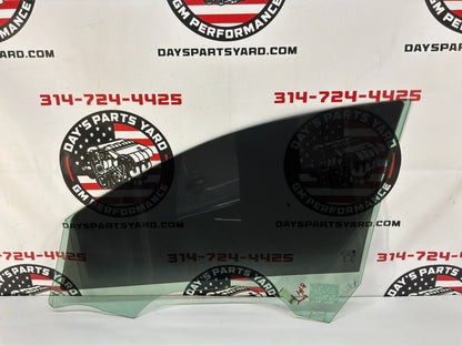 2014 Chevy SS Sedan RH Passenger Front Door Window Glass OEM