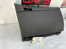 Glove box - Day's Parts Yard