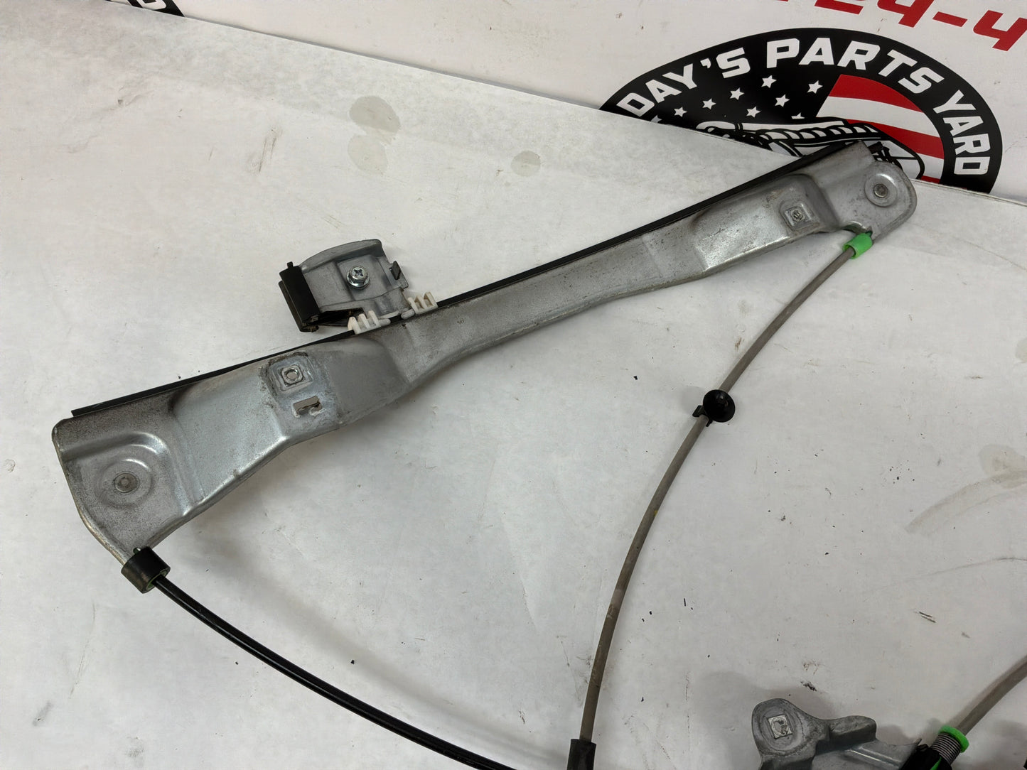 2016 Chevy SS Sedan RH Passenger Front Window Regulator Motor OEM