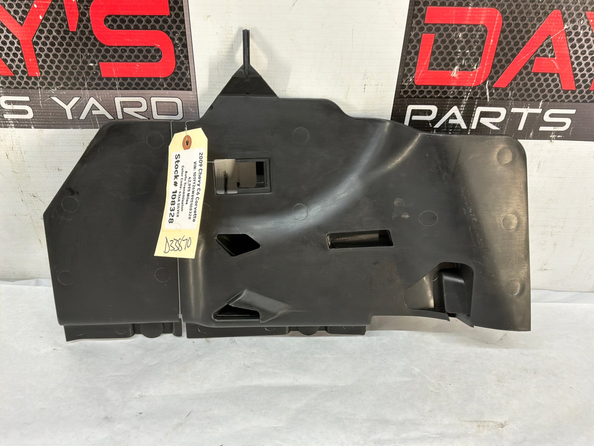 2009 Chevy C6 CorvetteLower Dash RH Passenger Hush Panel - Day's Parts Yard
