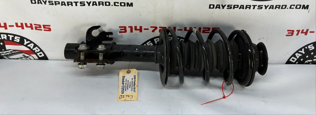 Front rh strut - Day's Parts Yard