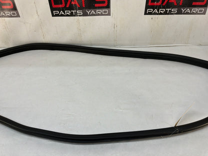 2015 Chevy SS Sedan LH Driver Front Door Weather Strip Rubber Seal OEM