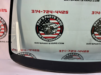 2014 Chevy Caprice PPV Front Windshield Glass LOCAL PICKUP