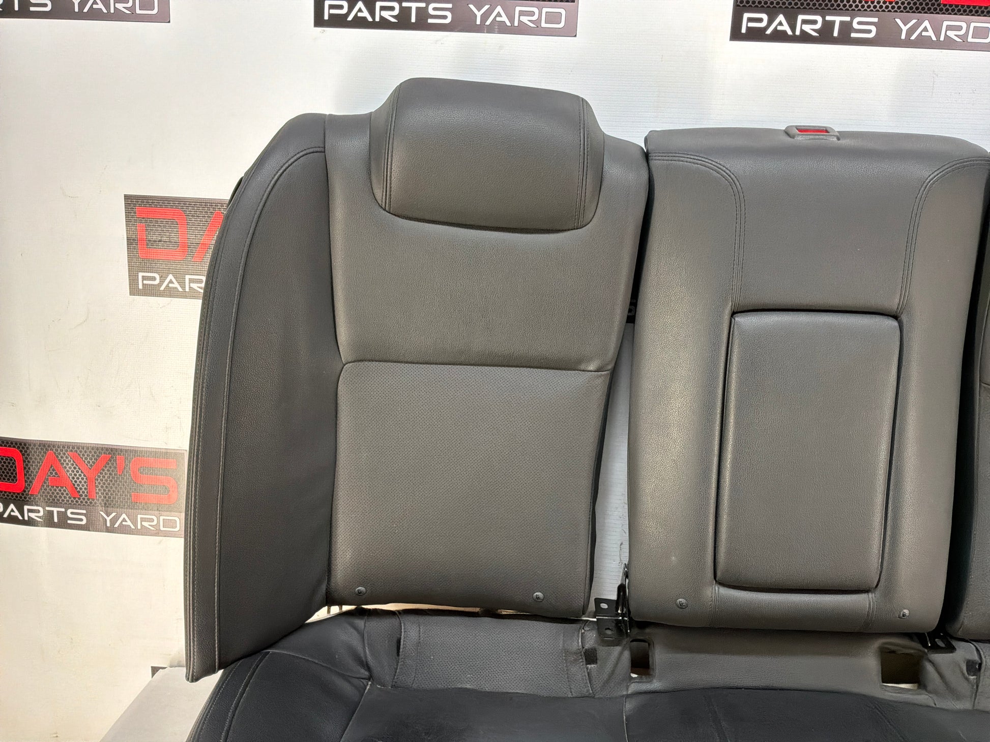 Seats - Day's Parts Yard