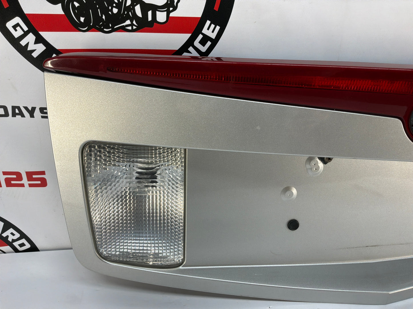 2006 Cadillac CTS-V Trunk Lid Filler Panel OEM Silver