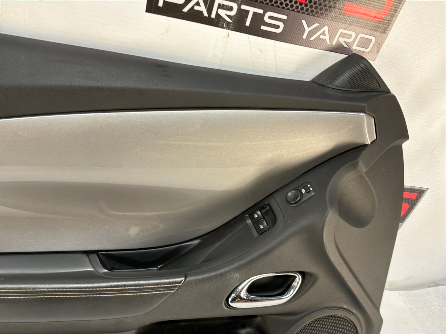 Lh front door panel - Day's Parts Yard