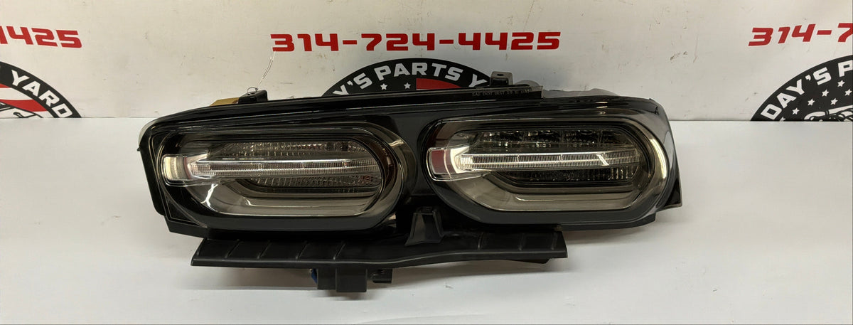 2021 Chevy Camaro SS RH Passenger Smoked Taillight Tail Light Lamp OEM