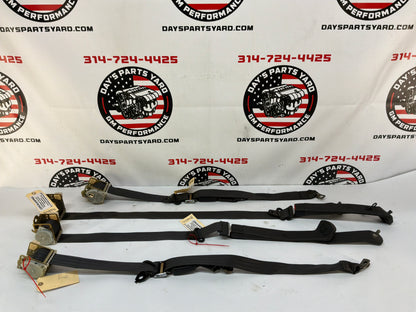 2002 Chevy Camaro Z28 Front & Rear Seatbelt Seat Belts Retractors w/ Buckles Holders Ebony OEM w/ Buckles Holders Ebony OEM