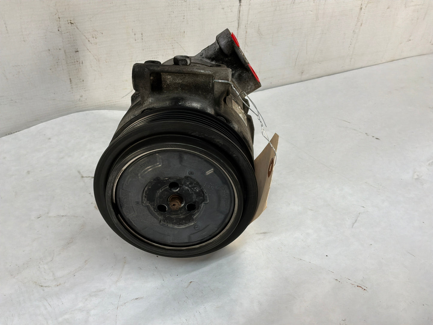 Ac compressor - Day's Parts Yard