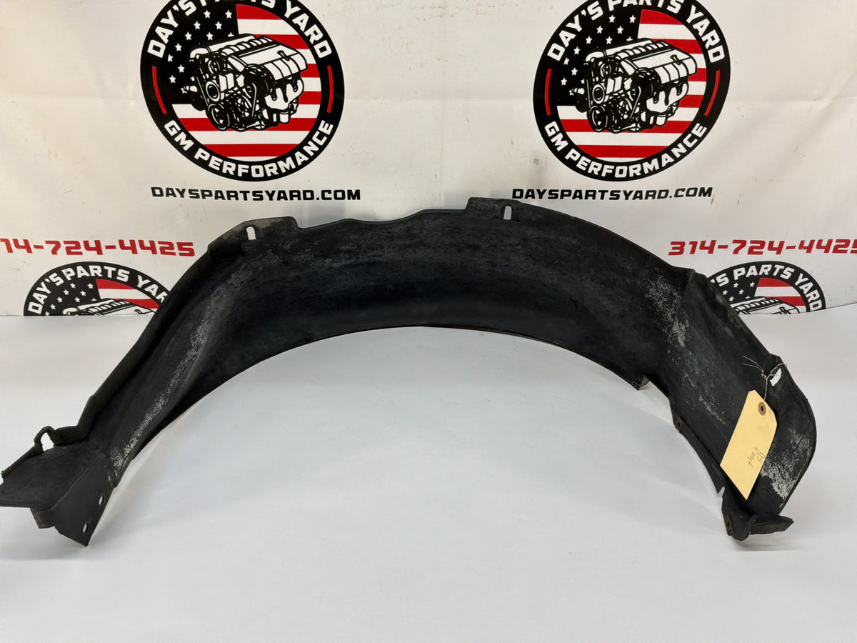 2006 Pontiac GTO LH Driver Front Fender Wheel House Well Liner OEM