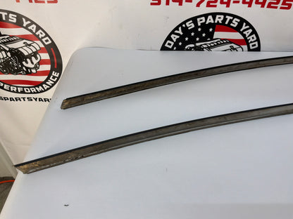 2006 Pontiac GTO RH & LH Roof Panel Joint Finish Trim Molding OEM