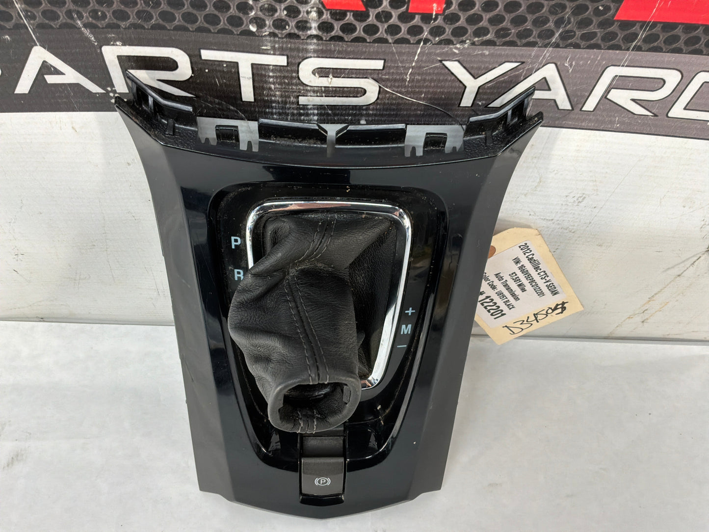 Shifter boot bezel - Day's Parts Yard