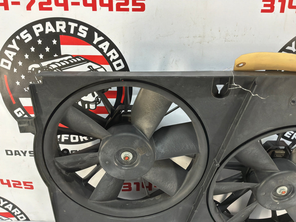 2002 Chevy C5 Corvette Convertible Radiator Dual Electric Cooling Fans OEM