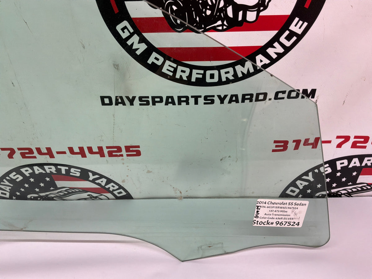 2014 Chevy SS Sedan RH Passenger Front Door Window Glass OEM