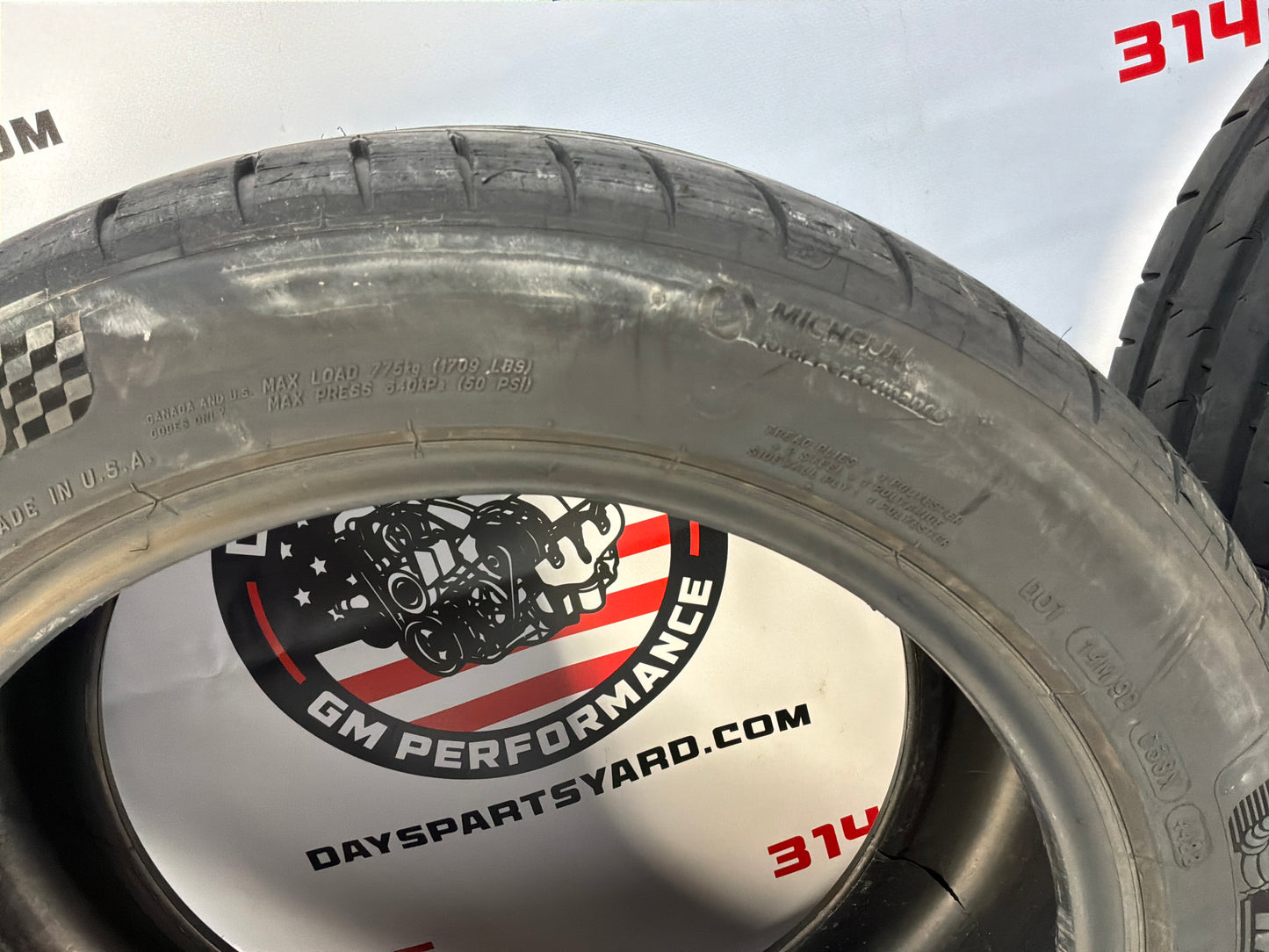 2005 Pontiac GTO Michelin Pilot Sport 4 Season Tires (2) set 245/45/17