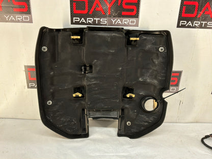 Engine cover - Day's Parts Yard