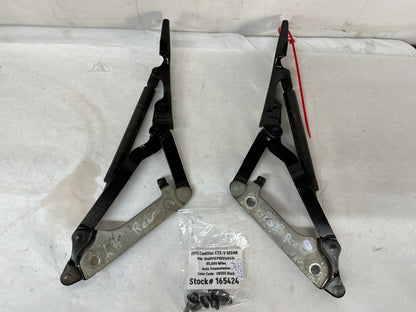 Hinges - Day's Parts Yard