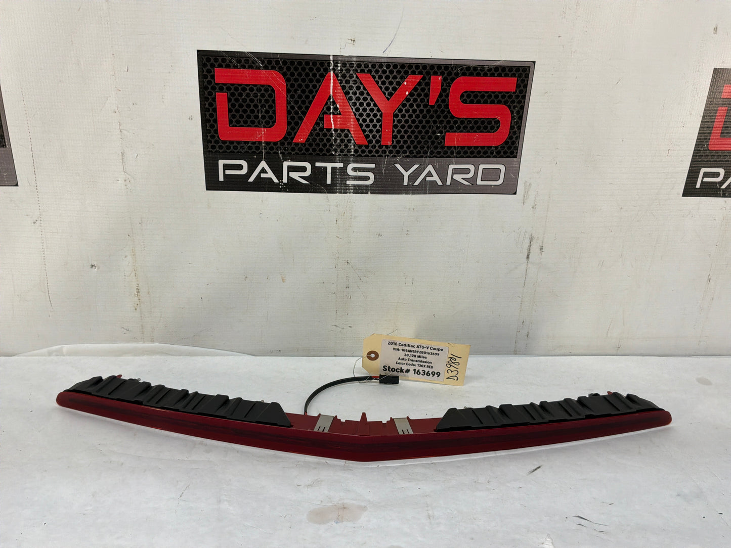 2016 Cadillac ATS-V Coupe Trunk Deck Lid 3rd Third High Mount Brake Tail Light Lamp OEM