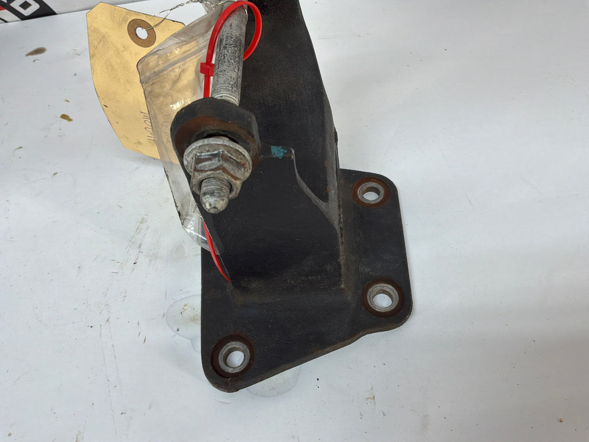 2002 Chevy Camaro Z28 Engine Motor Mounts OEM