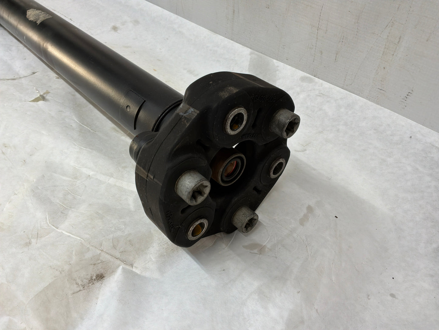 2013 Chevy Camaro ZL1 Driveshaft Drive Propeller Shaft Line OEM