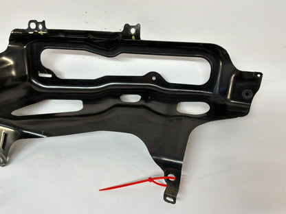 2015 Chevy Camaro SS 1LE RH Passenger Taillight Tail Light Mounting Bracket Frame Brace OEM