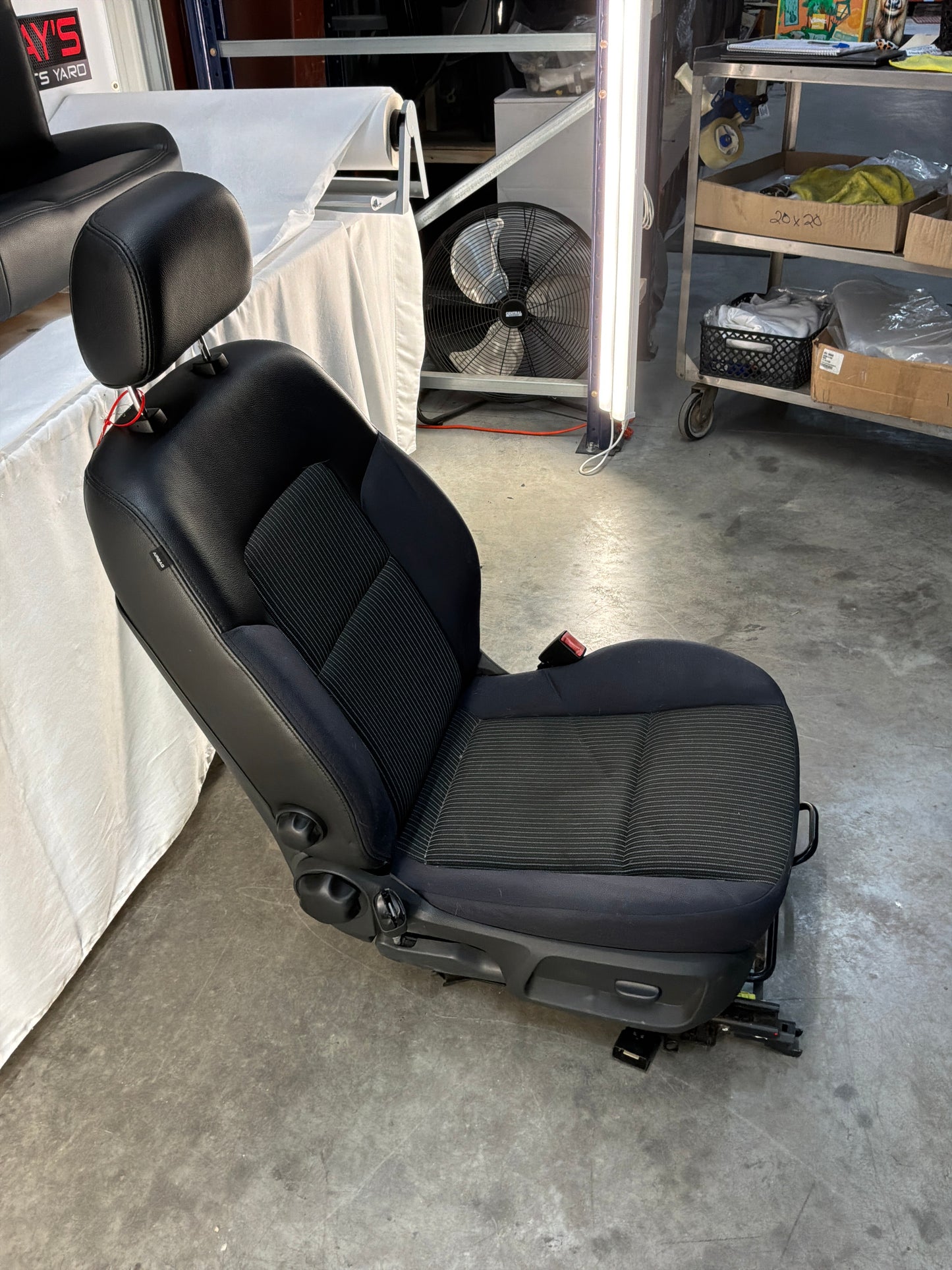 Seats - Day's Parts Yard