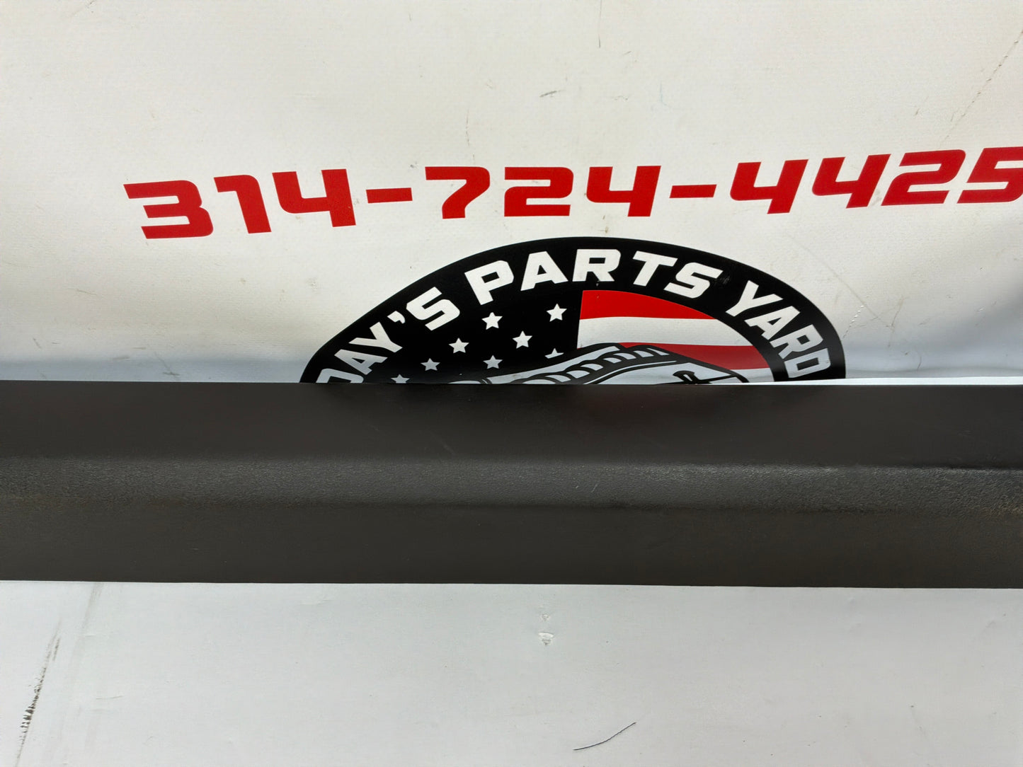 2007 Chevy C6 Corvette Convertible LH Driver Interior Carpet Retainer Sill Scuff Trim Cover Kick Panel OEM