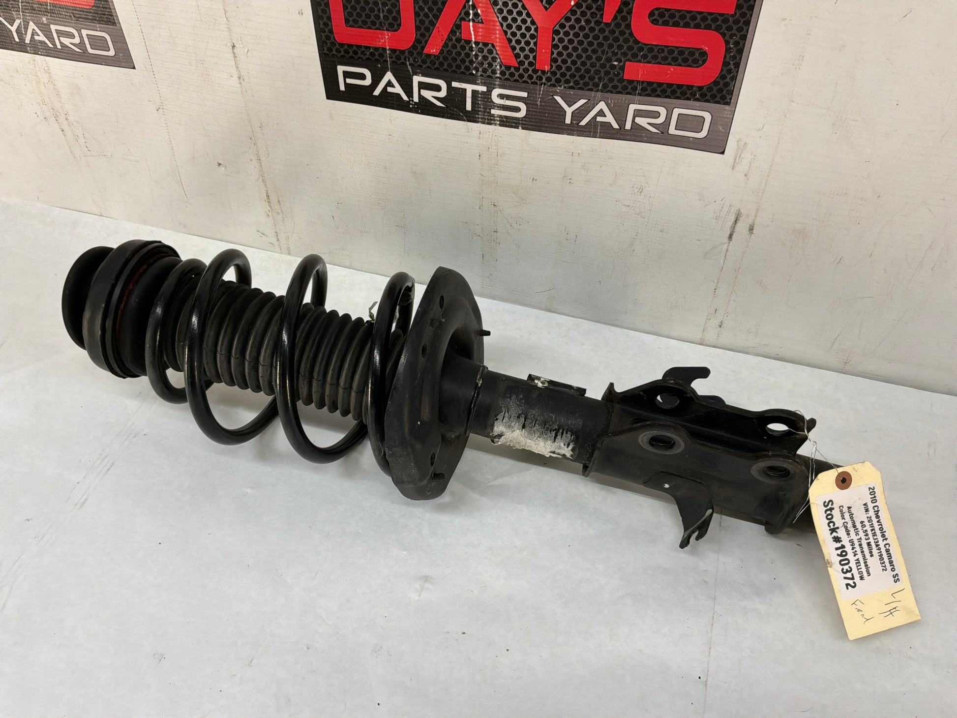 Front lh strut - Day's Parts Yard