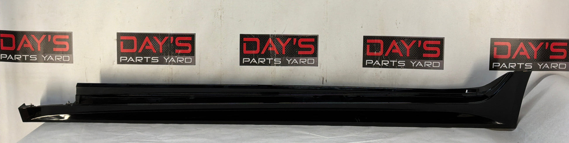 Lh rocker - Day's Parts Yard