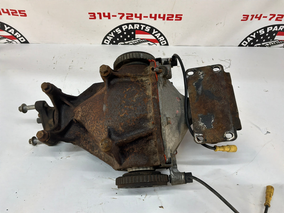 2006 Pontiac GTO Rear End Rearend Carrier Axle Differential 3.46 LSD OEM