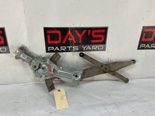 Rh window regulator - Day's Parts Yard