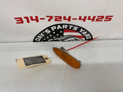 2005 Pontiac GTO RH Passenger Side Marker Light Lamp w/ Socket OEM