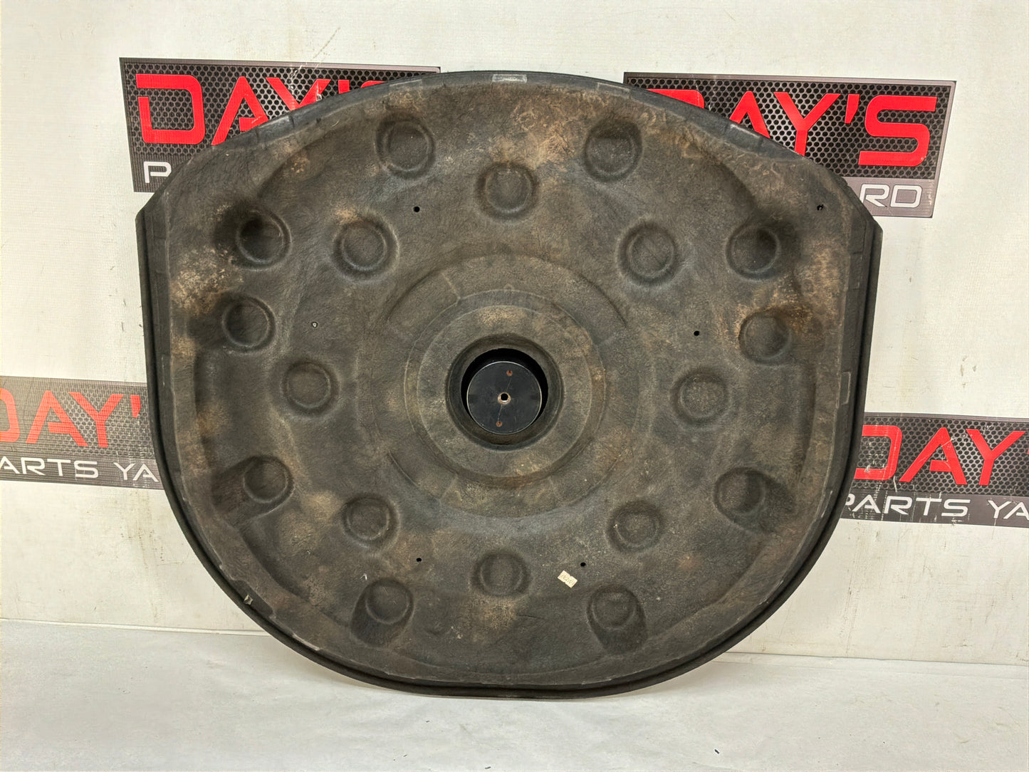 Spare tire cover - Day's Parts Yard