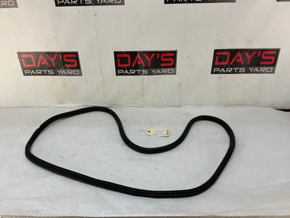 2017 Chevrolet SS Sedan Trunk Weather Strip Seal OEM