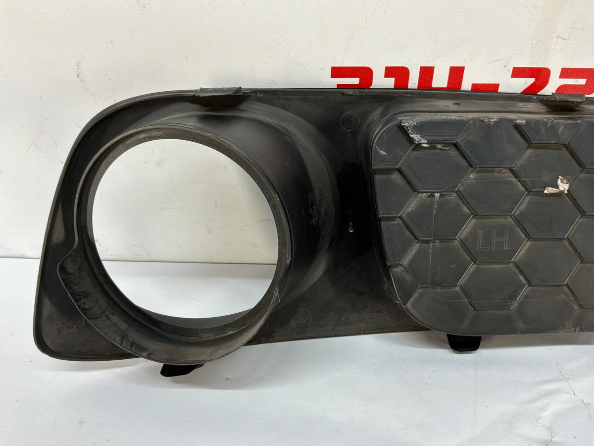 2009 Pontiac G8 GT LH Driver Bumper Lower Grille OEM - Day's Parts Yard