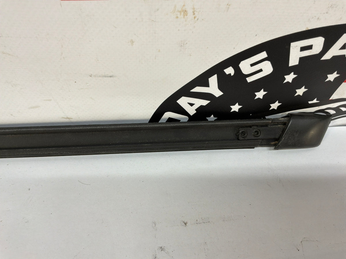 2004 Pontiac GTO RH & LH Rear Window Trim Molding OEM