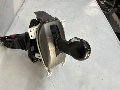 Dash w  enter console and Shifter - Day's Parts Yard