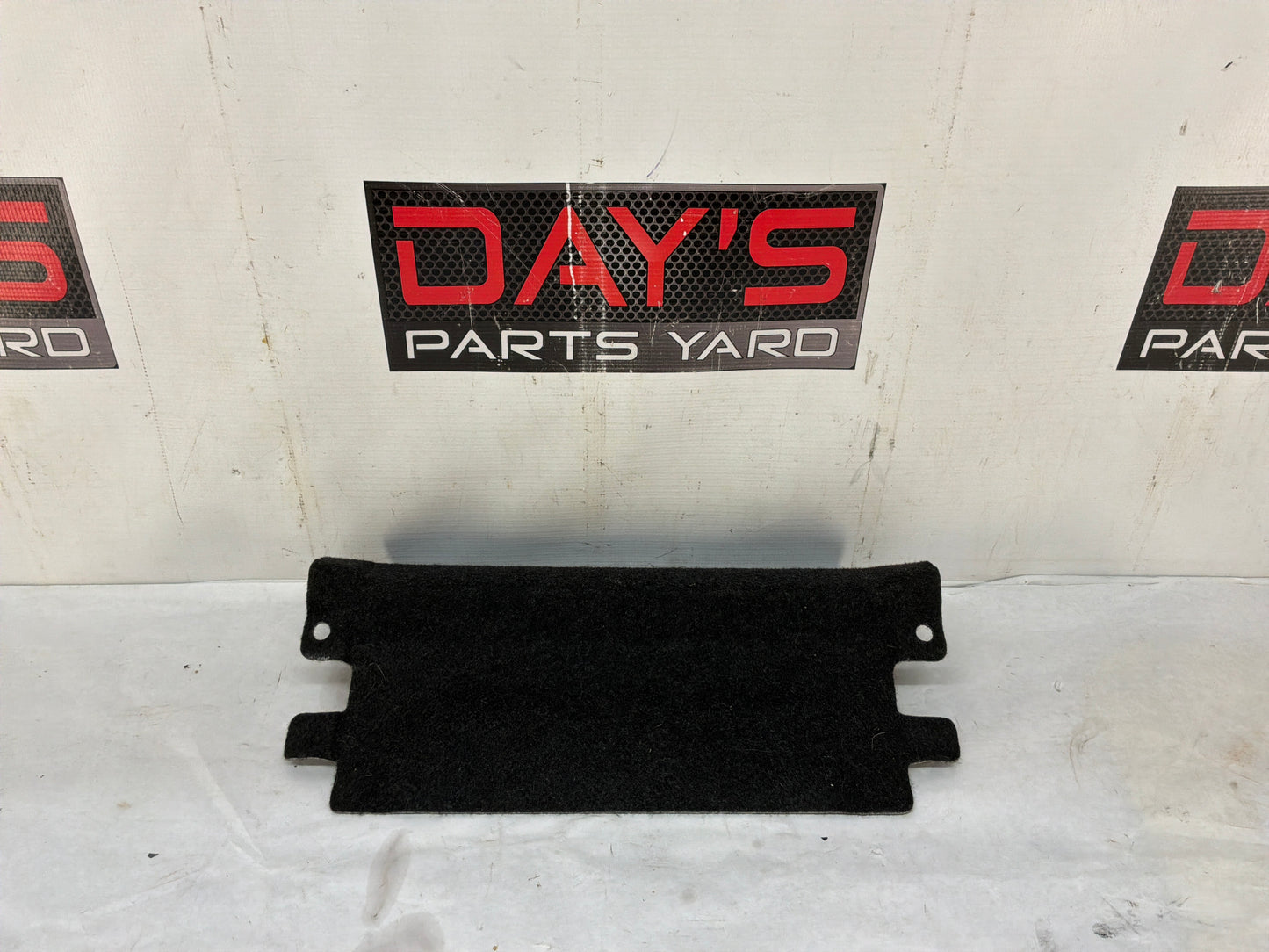 2008 Pontiac G8 GT Rear Seat Flip Down Ski Port Felt Carpet Cover OEM