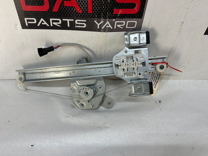 Rh rear window regulator - Day's Parts Yard